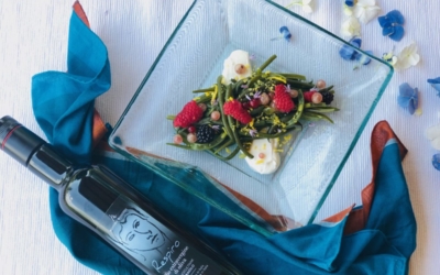 Insalata di fagiolini, frutti di bosco, caprino ed uovo mimosa con Evo Moraiolo